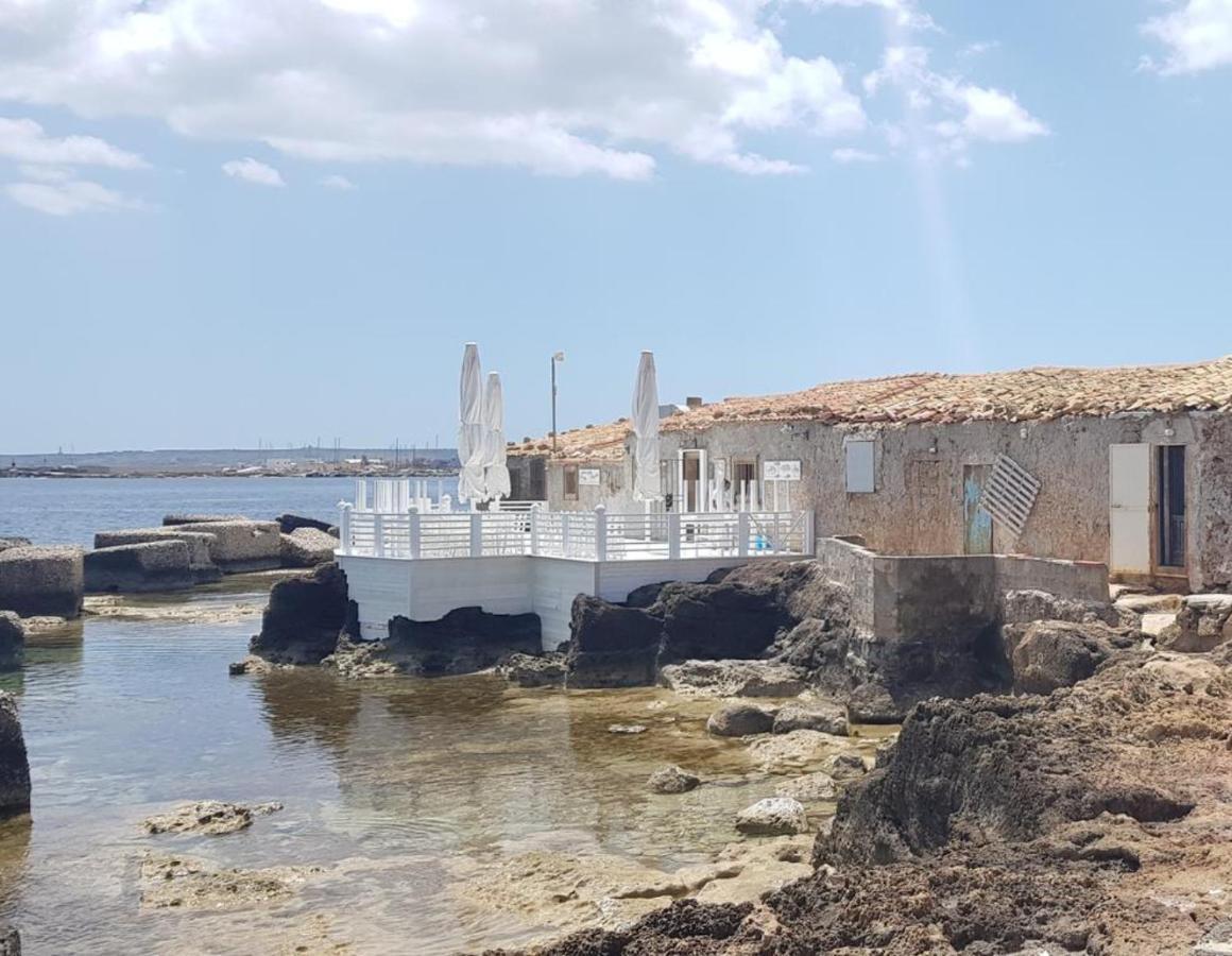 מרצאממי La Casa Sulla Spiaggia מראה חיצוני תמונה