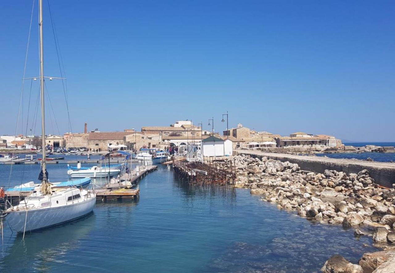 מרצאממי La Casa Sulla Spiaggia מראה חיצוני תמונה